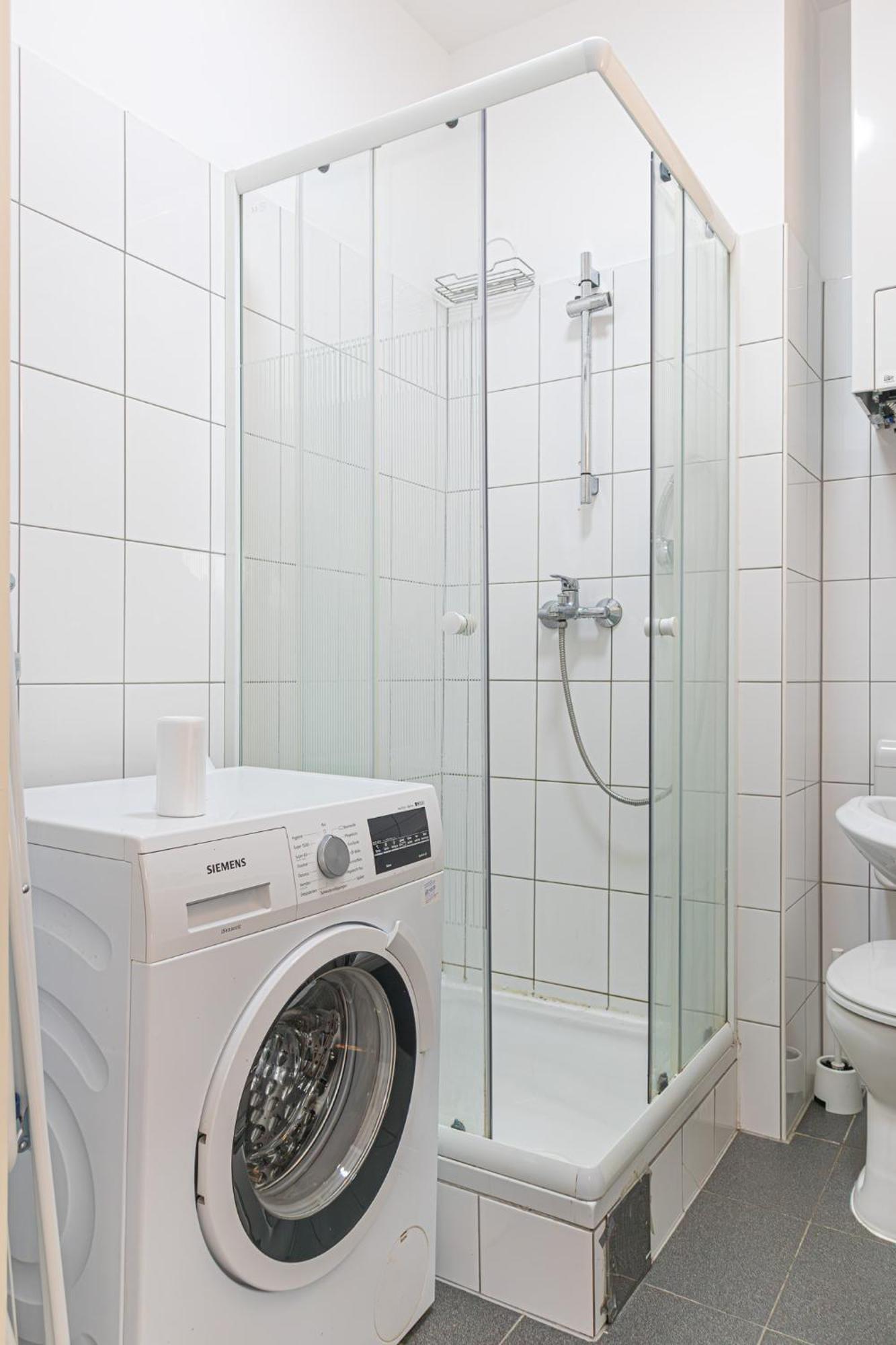 Spacious 2Br Apt Great Location - Near Schoenbrunn Vienna Exterior photo